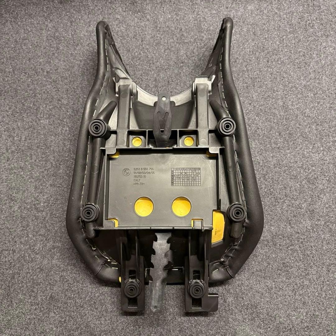  R1200R-LC / R1200RS-LC 純正ローシート