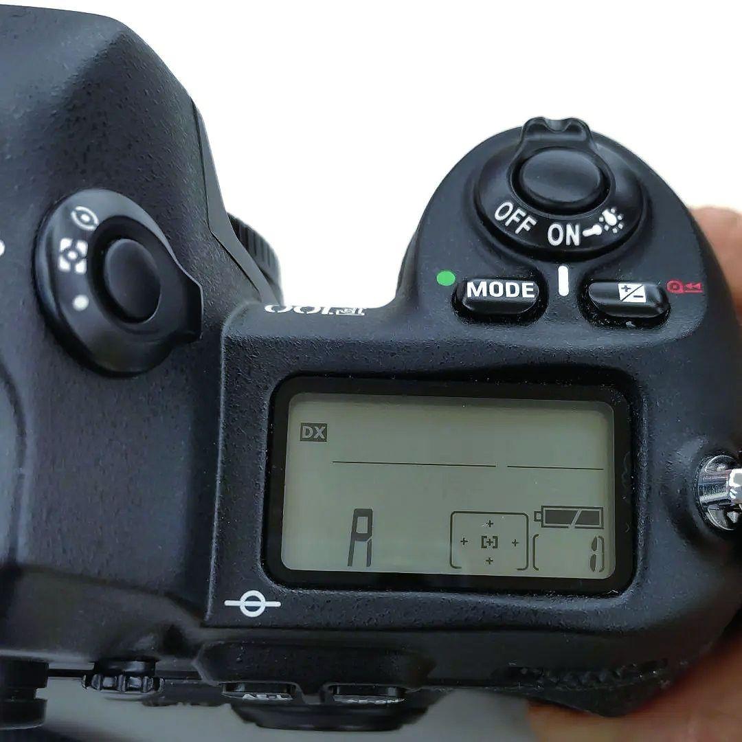 ✨通電OK✨Nikon F100 フィルムカメラ（付属品付き）