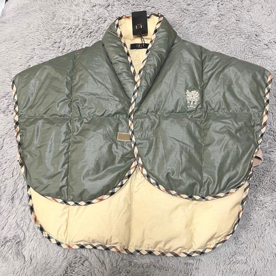 ☆新品DAKS 羽毛肩当て　ウール膝掛け　セット☆