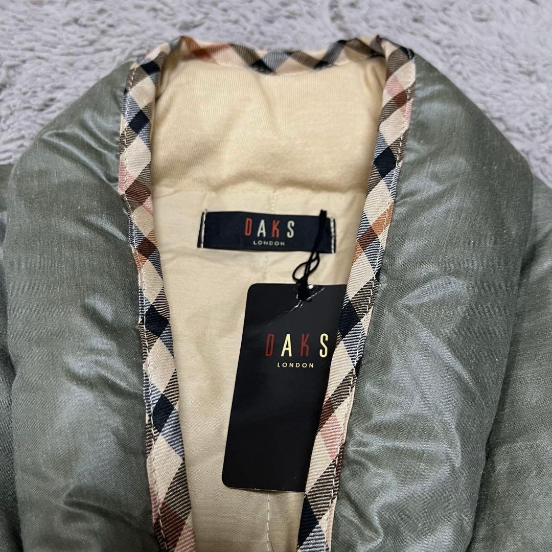 ☆新品DAKS 羽毛肩当て　ウール膝掛け　セット☆