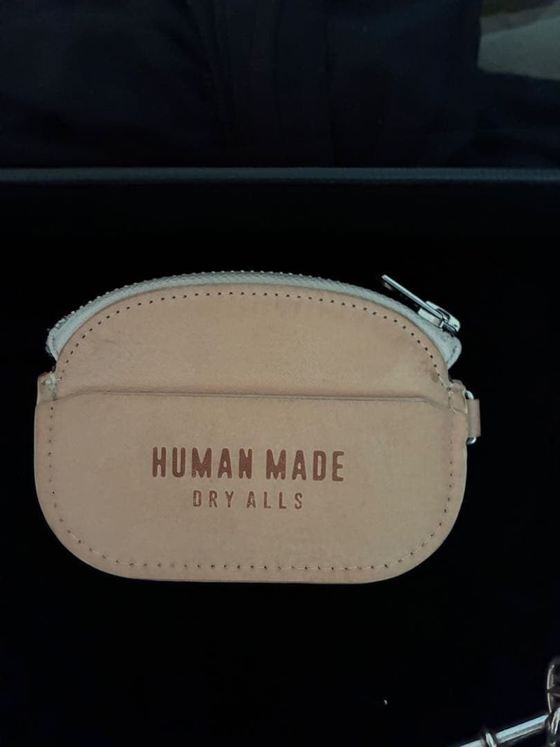 HUMAN MADE ケース ベージュ