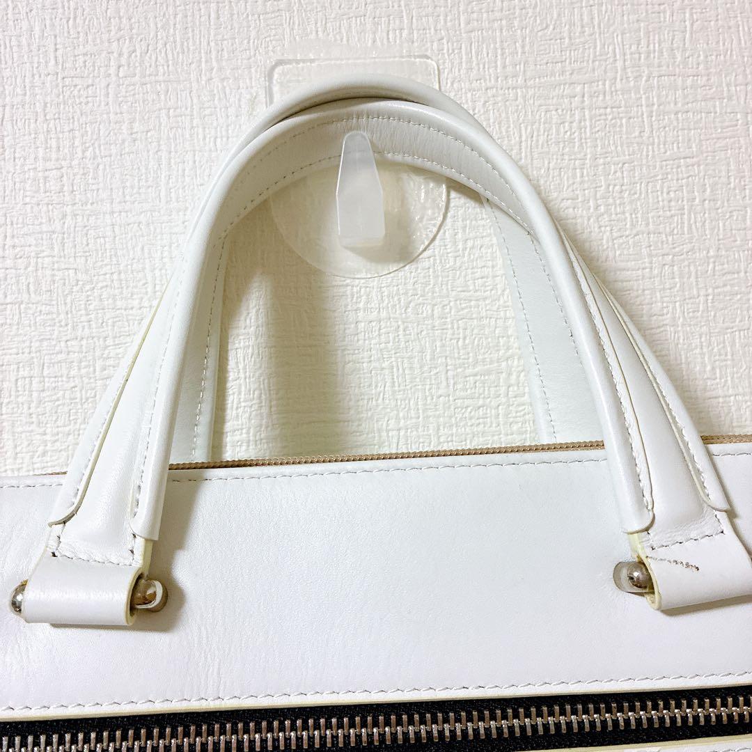 極美品 カステルバジャック トリエⅡ ドライビングトート 075502 ホワイト