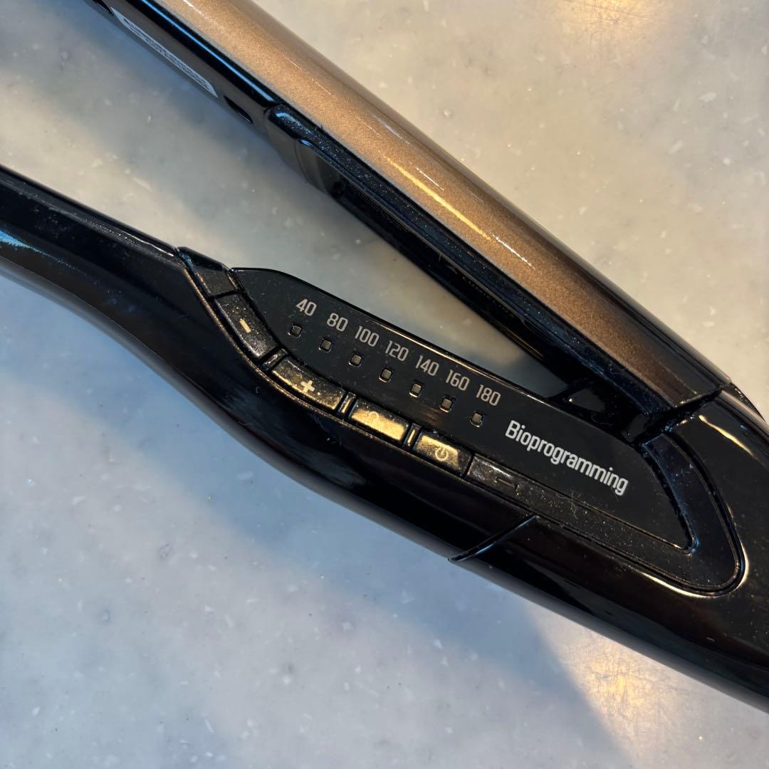 ヘアビューロン 4D Plusストレートアイロン