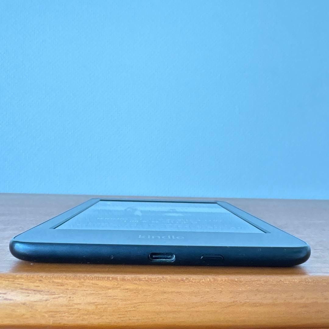 Kindle 第11世代　16GB 6インチ　広告ありモデル