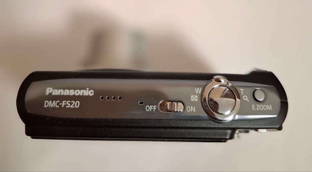 パナソニック Panasonic LUMIX DMC-FS20 デジタルカメラ