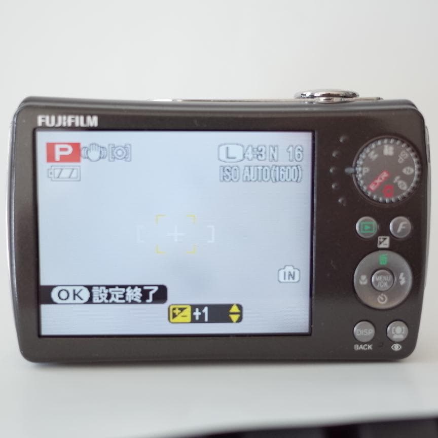 Fujifilm FinePix F200EXR コンパクトデジタルカメラ 美品
