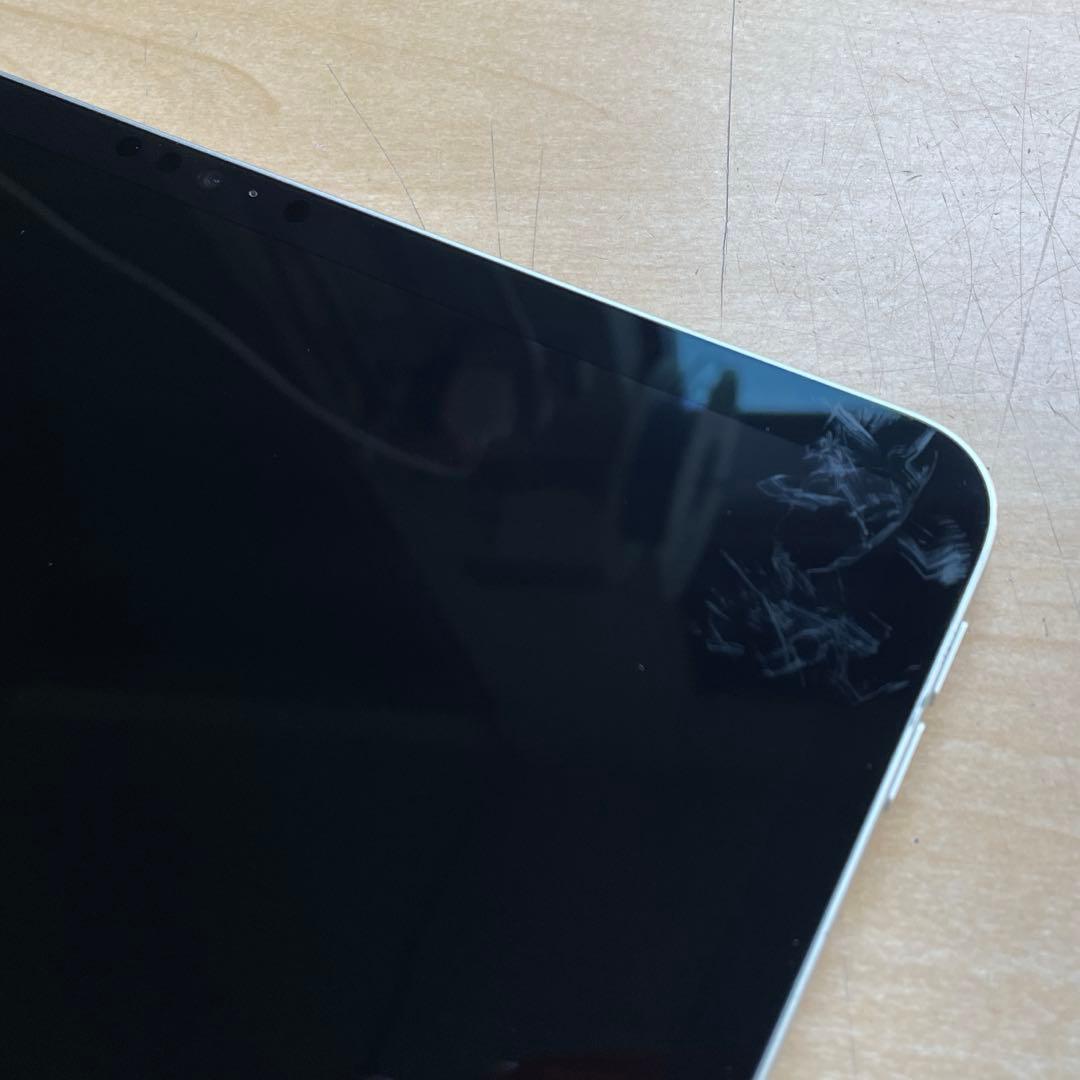 iPad Pro 12.9　第5世代　シルバー　128GB A2378超美品#2