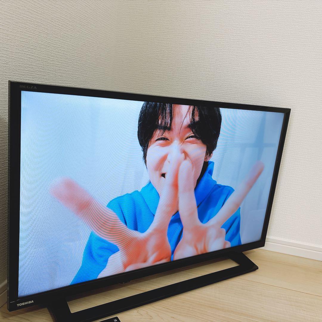★初期化済★TOSHIBA REGZA 32V型液晶テレビ アンテナケーブル付き