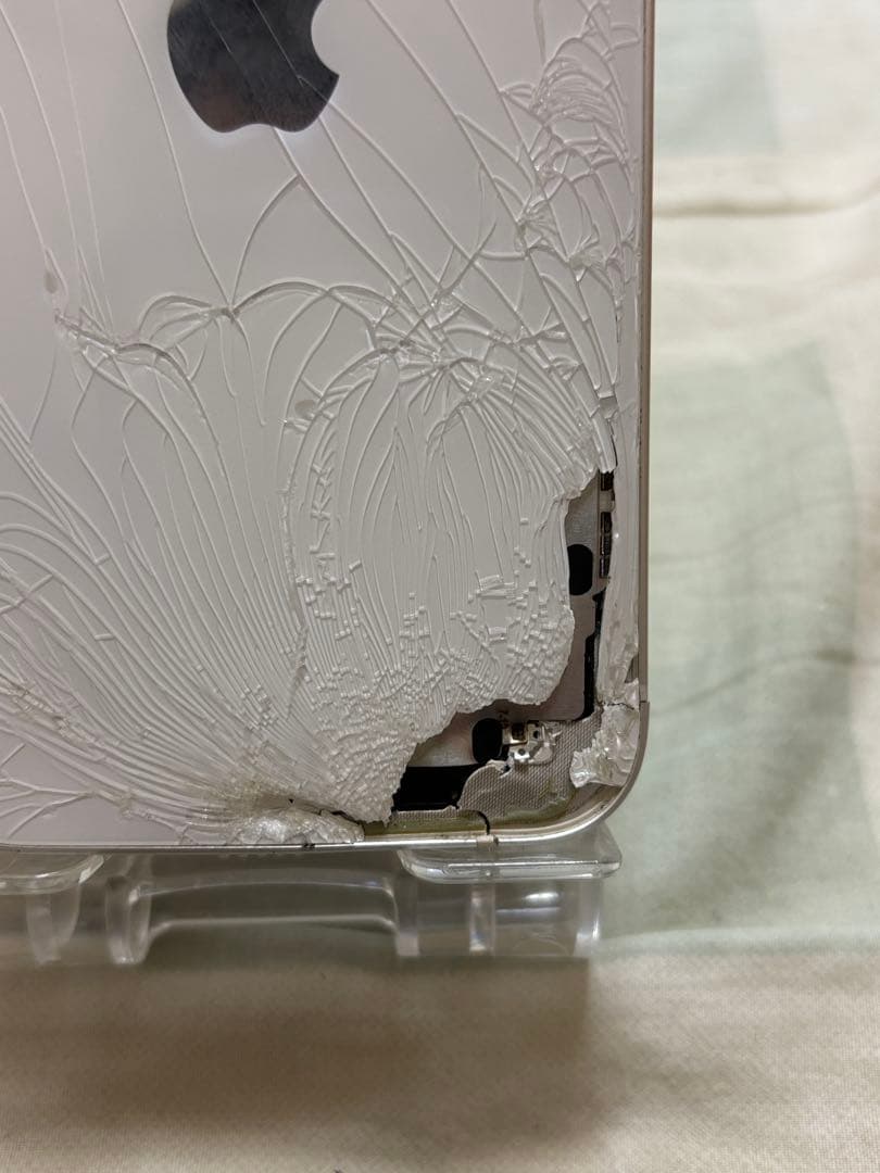 【部品取り】iPhone13 スターライト 128GB SIMフリー ジャンク