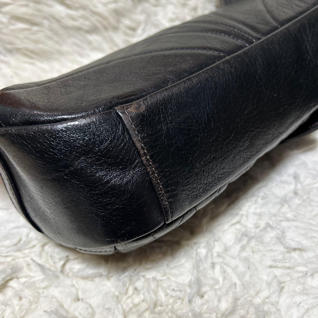 THE FLAT HEAD ホースハイドボディバッグ ブラック