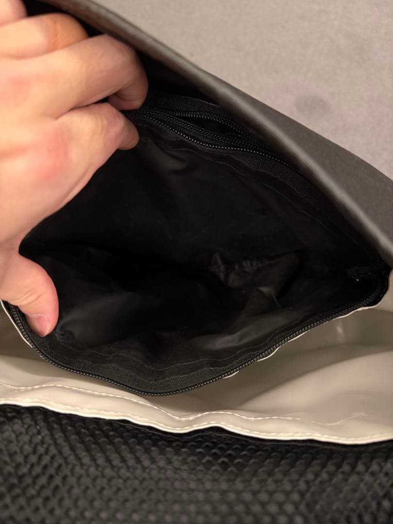 バッグ NXL MESSENGER S TECH LINE BLACK