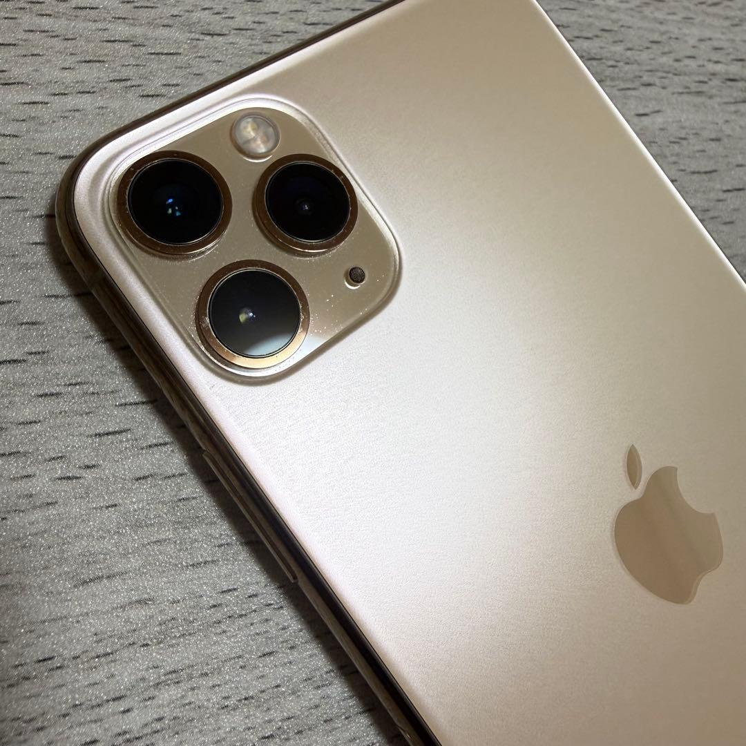 【即日発送】Apple iPhone 11 Pro Max ゴールド 本体