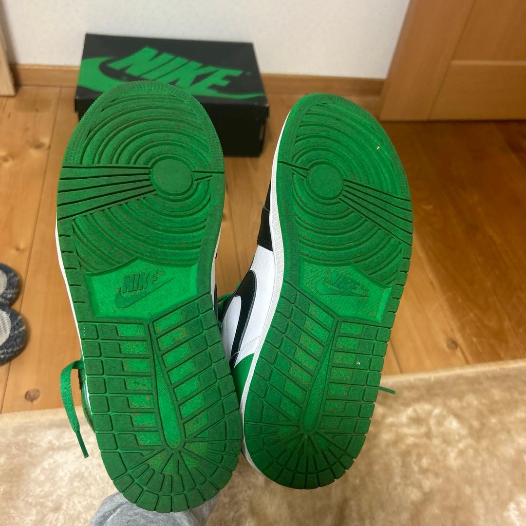 Nike エアジョーダン1 ハイカットスニーカー ブラック/グリーン