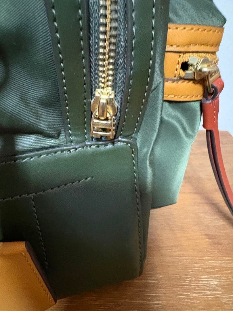 TORY BURCH グリーンリュック