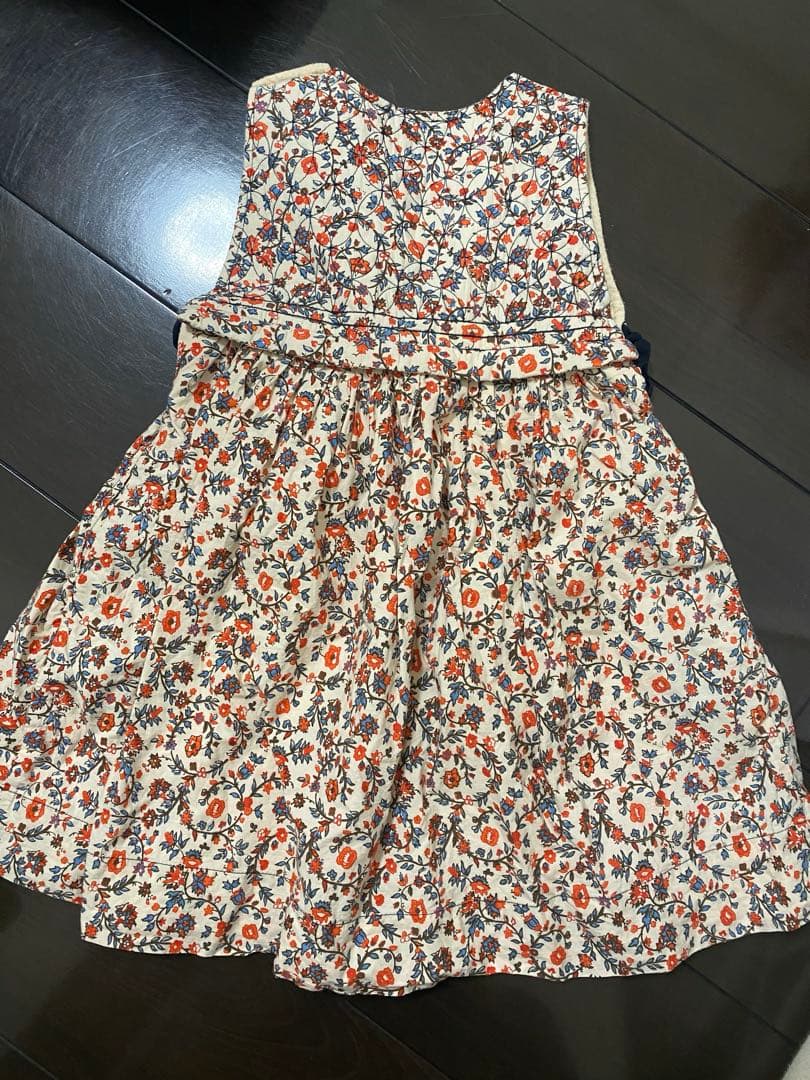 caramel キャラメルロンドン　花柄ワンピース　3y