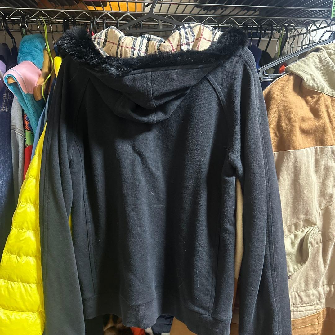 BURBERRY パーカー ファーフード付きサイズ2