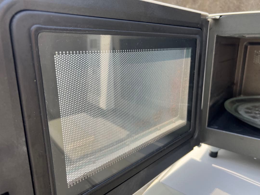 2016年式 950w Panasonic 電子レンジ NE-MS15E4-KW