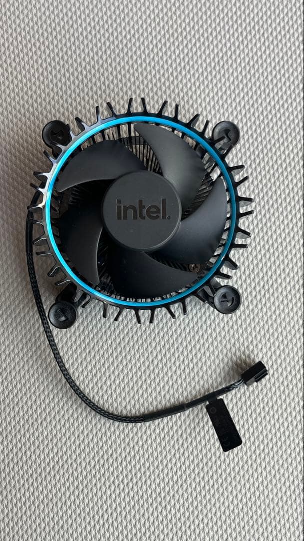 Intel Core i3-12100 CPU + クーラー