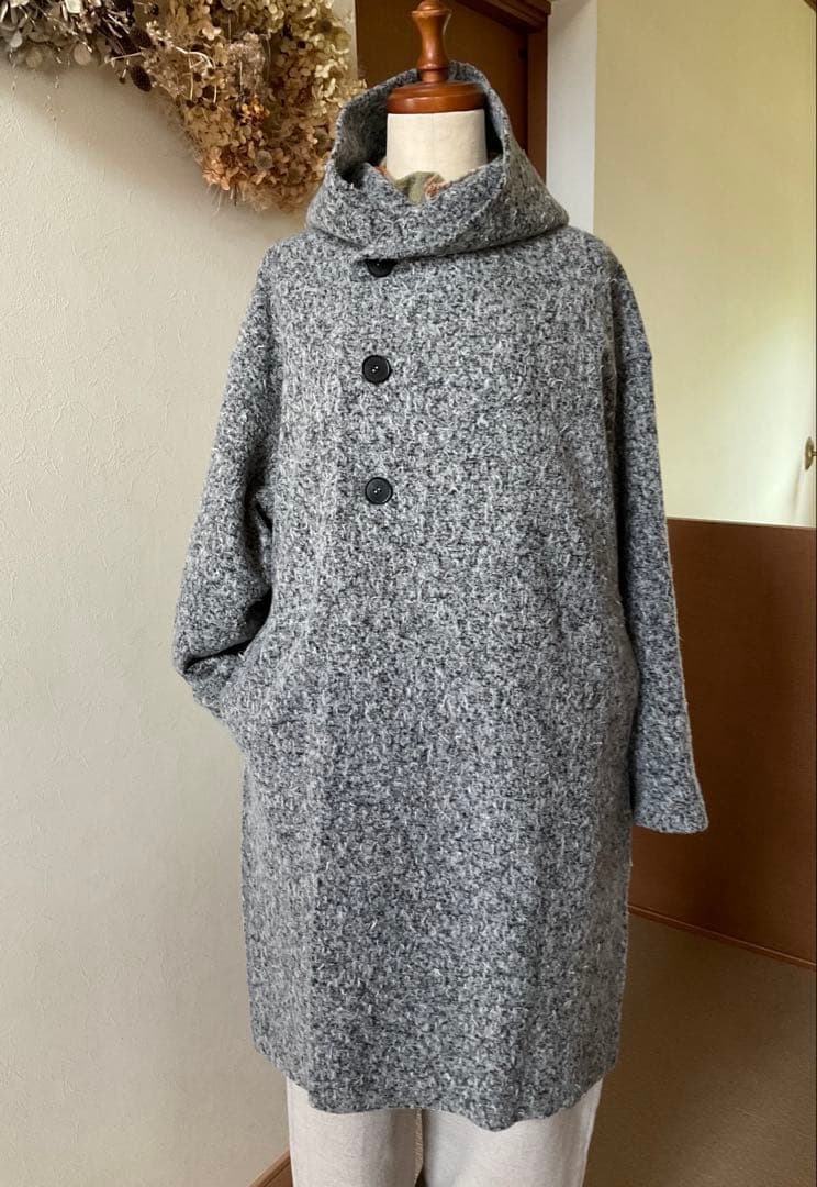 ヨーガンレール　ウールヒゲフェルト　フード付きコート
