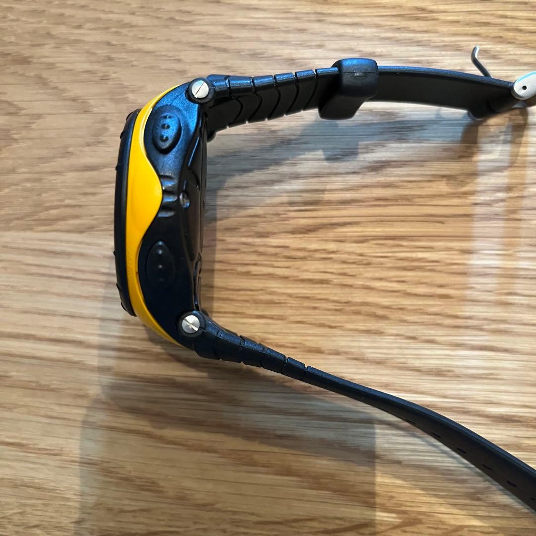 ゆ*。様 美品　スント　VECTOR ヴィクター　イエロー　アウトドア　黄色　廃