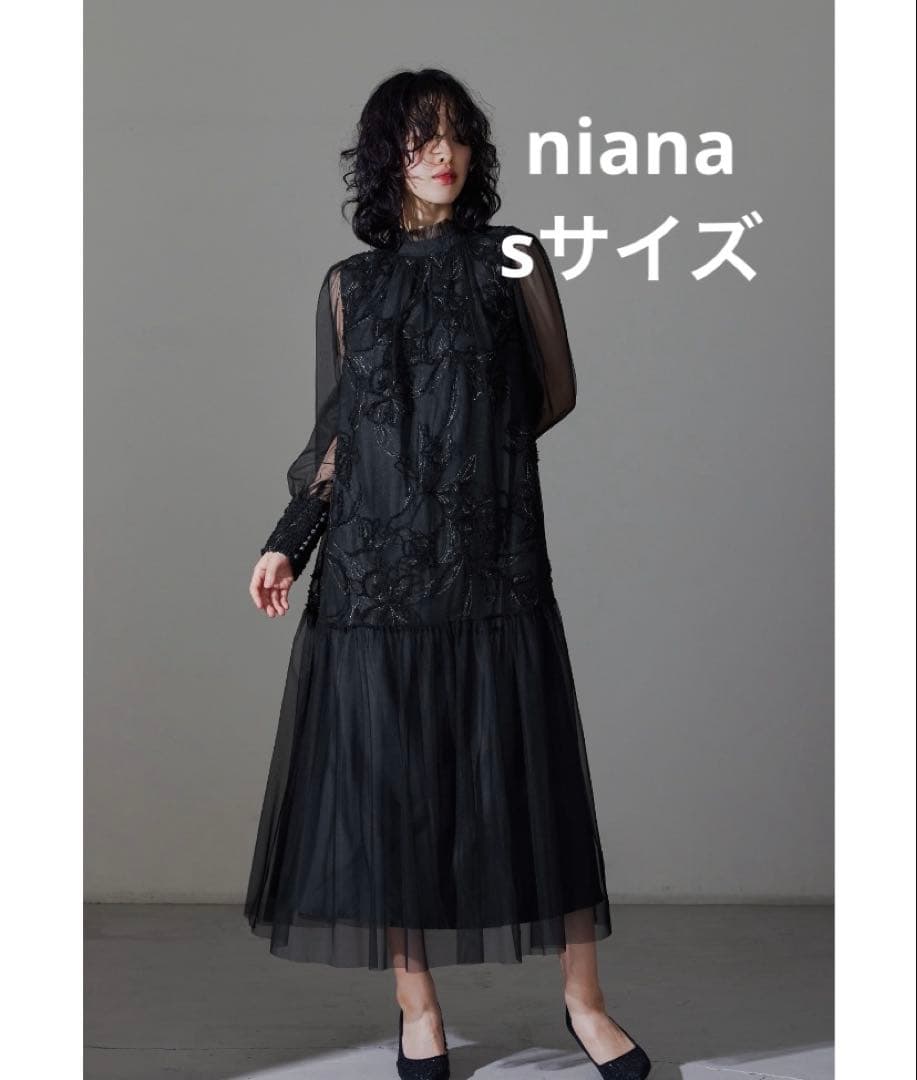 最終価格‼️フェザーフラワーチュールドレス 黒ブラック S オケージョンドレス