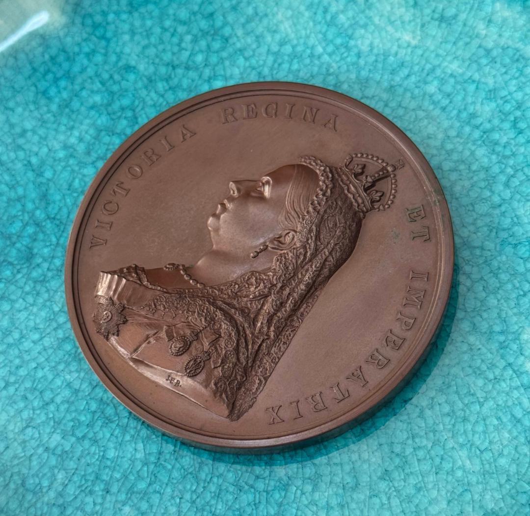 専用手配品　1887ヴィクトリア ゴールデン ジュビリー 大型 ブロンズ メダル