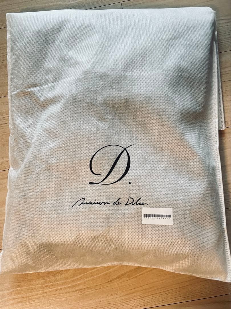 maison de Dolce. ワイドスリーブタートルニット