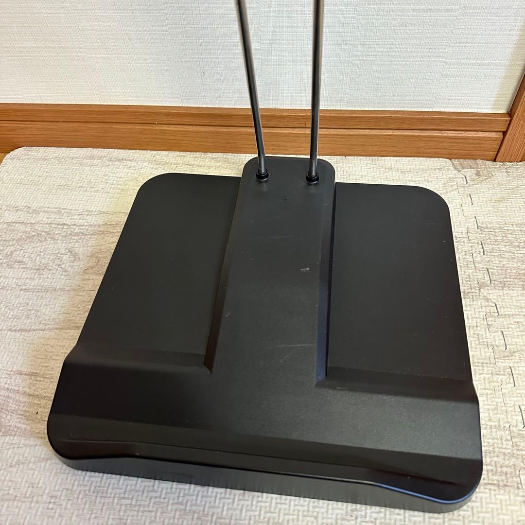 ⑨ 【超軽量モデル】 東芝トルネオ　掃除機VC-CLW31 23年製