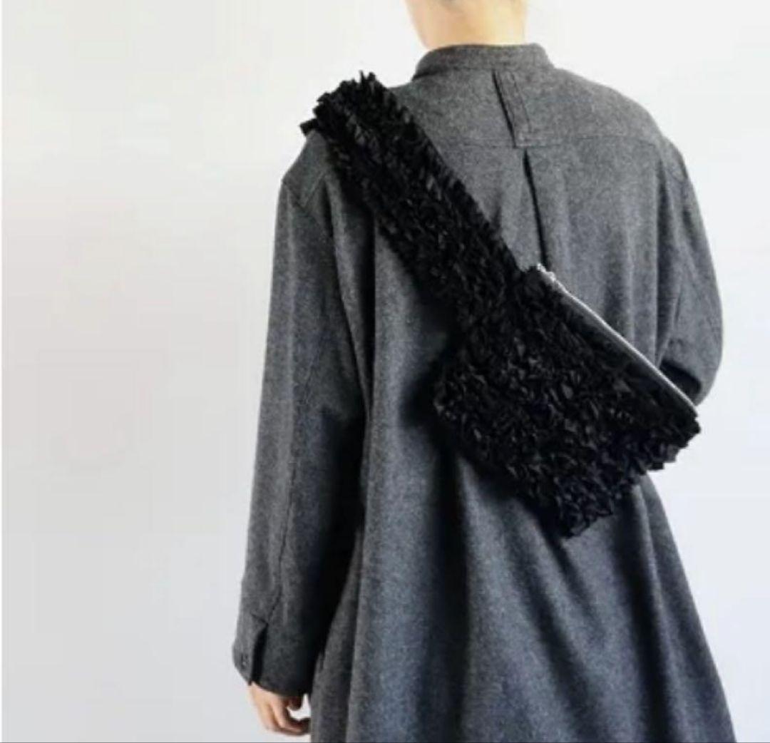 R&D.M.Co- FRILL BODY BAG フリルボディバック ブラック