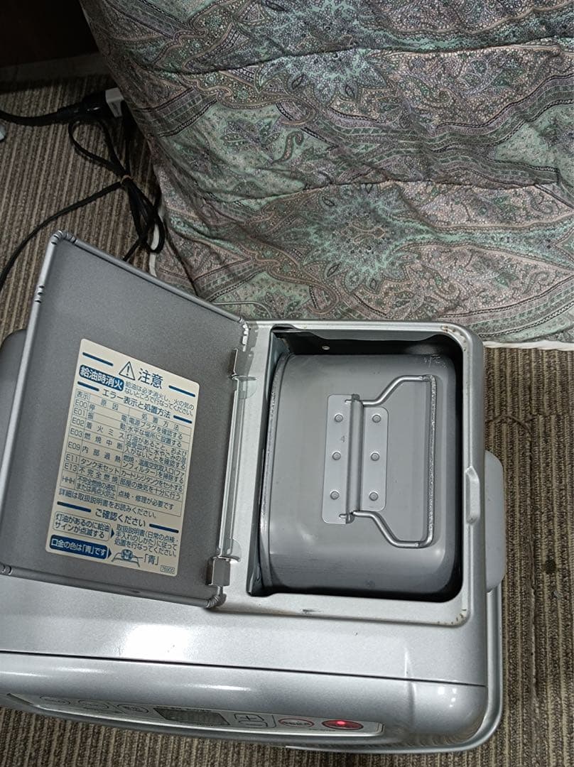 [八6826] ダイニチ 2019年製 ブルーヒーター FW-3219S