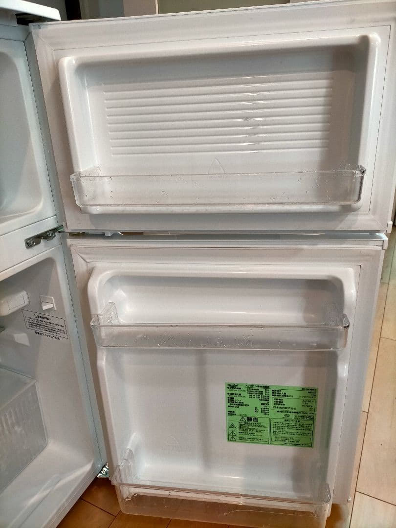 2ドア冷凍・冷蔵庫 コンフィー comfee' 90L