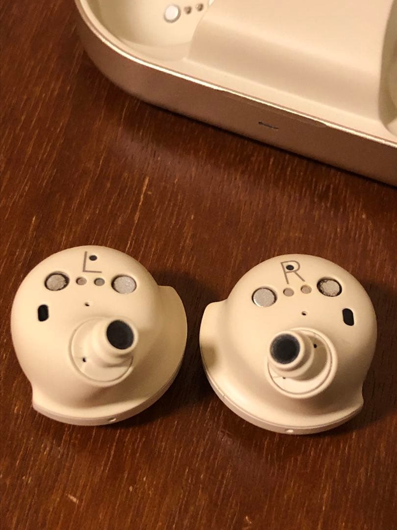 【訳あり】Bang & Olufusen / Beoplay EQ Sand