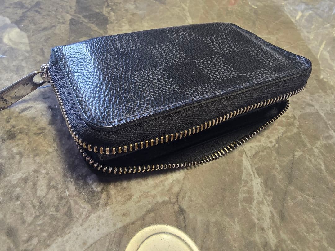 ルイヴィトン　ブラックレザー ケース