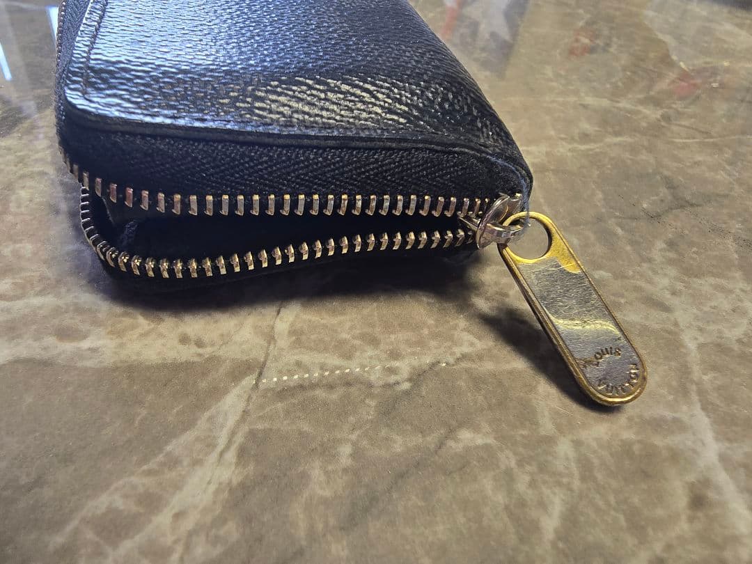 ルイヴィトン　ブラックレザー ケース