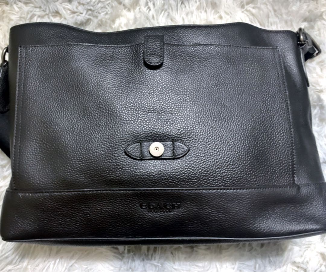 美品　COACH ハドソン メッセンジャー ショルダーバッグ レザー