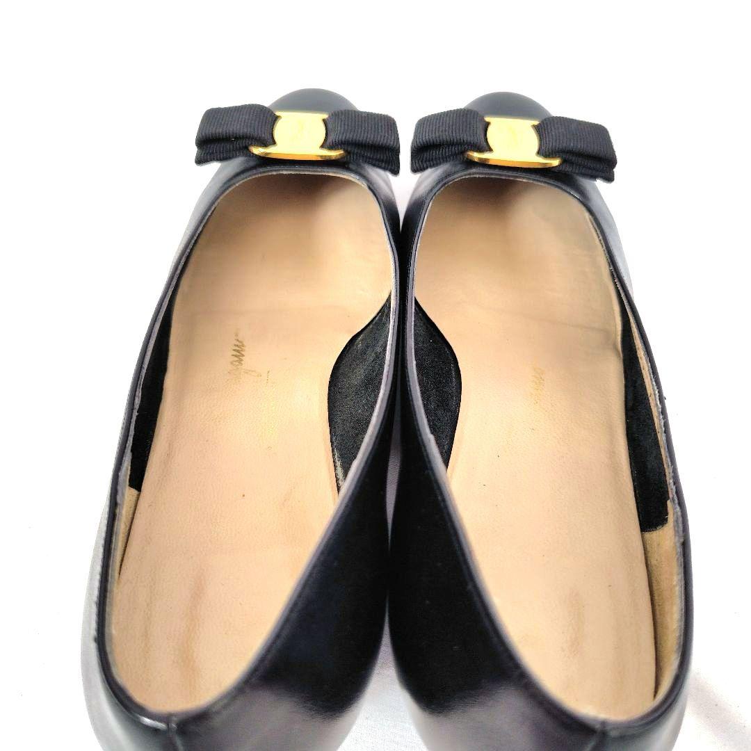 ✨️腕利き職人のリペア済✨️美品【フェラガモ】 ヴァラ パンプス 黒24.5cm