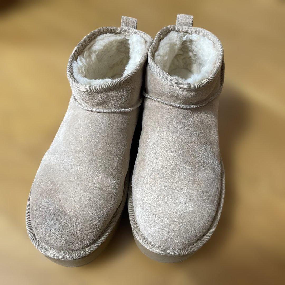 UGG クラシック ウルトラミニ プラットフォーム 厚底 ムートンブーツ✨✨