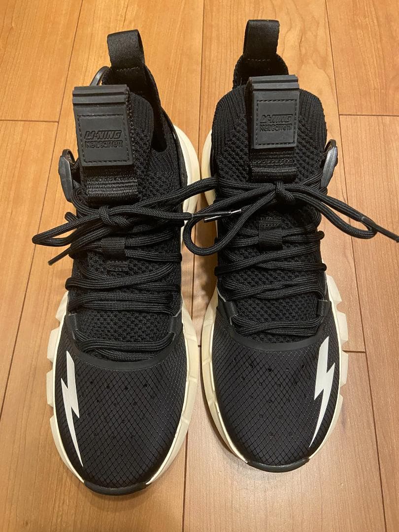 ウロタノモ　ニールバレット×リーニン　スニーカー