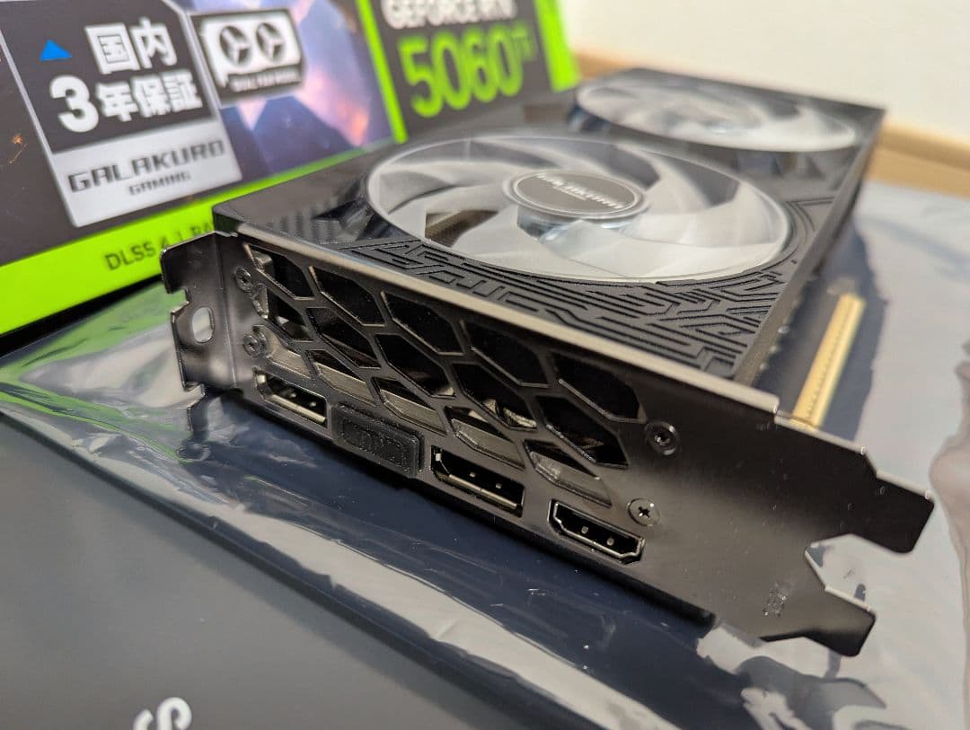 GALAKURO GeForce RTX 5060ti 8g 本体