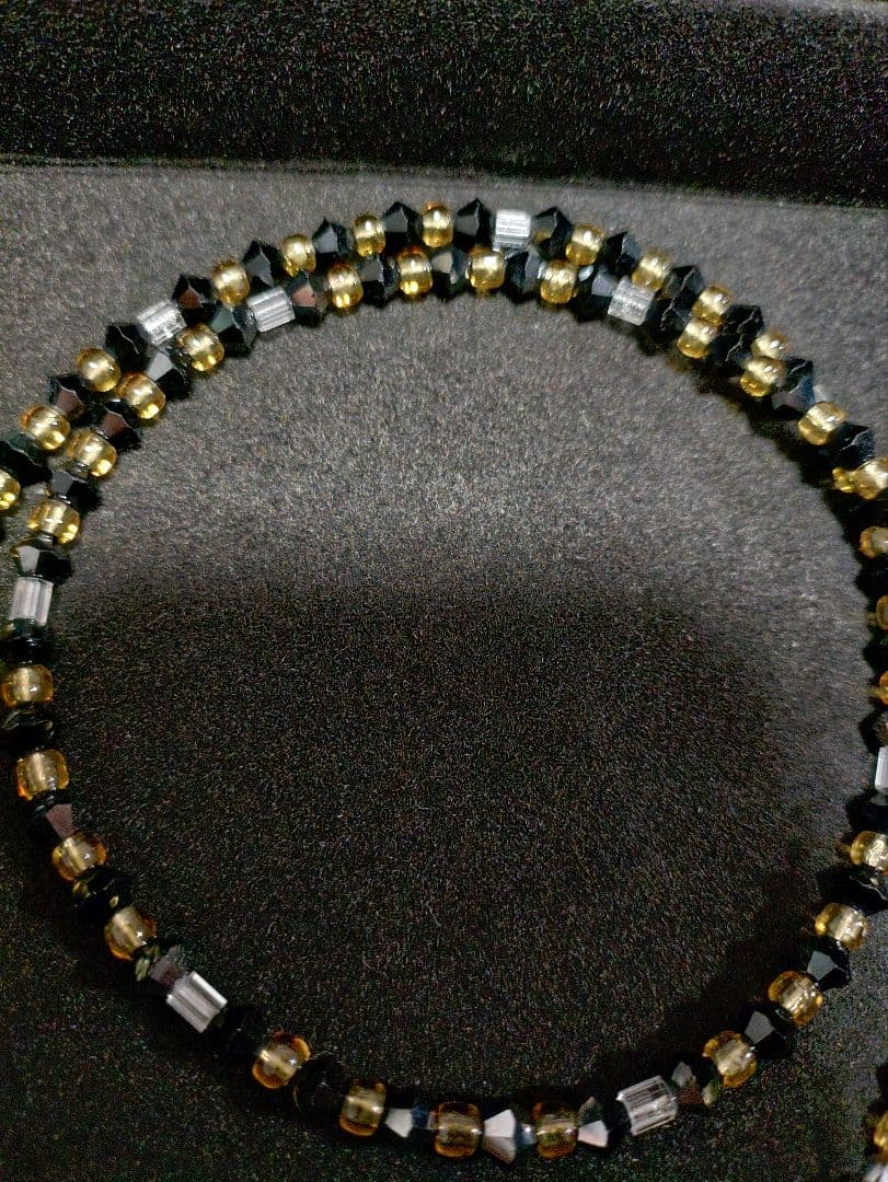 YAJIRO 846 ネックレス ブラック・ゴールド・クリア　箱付き