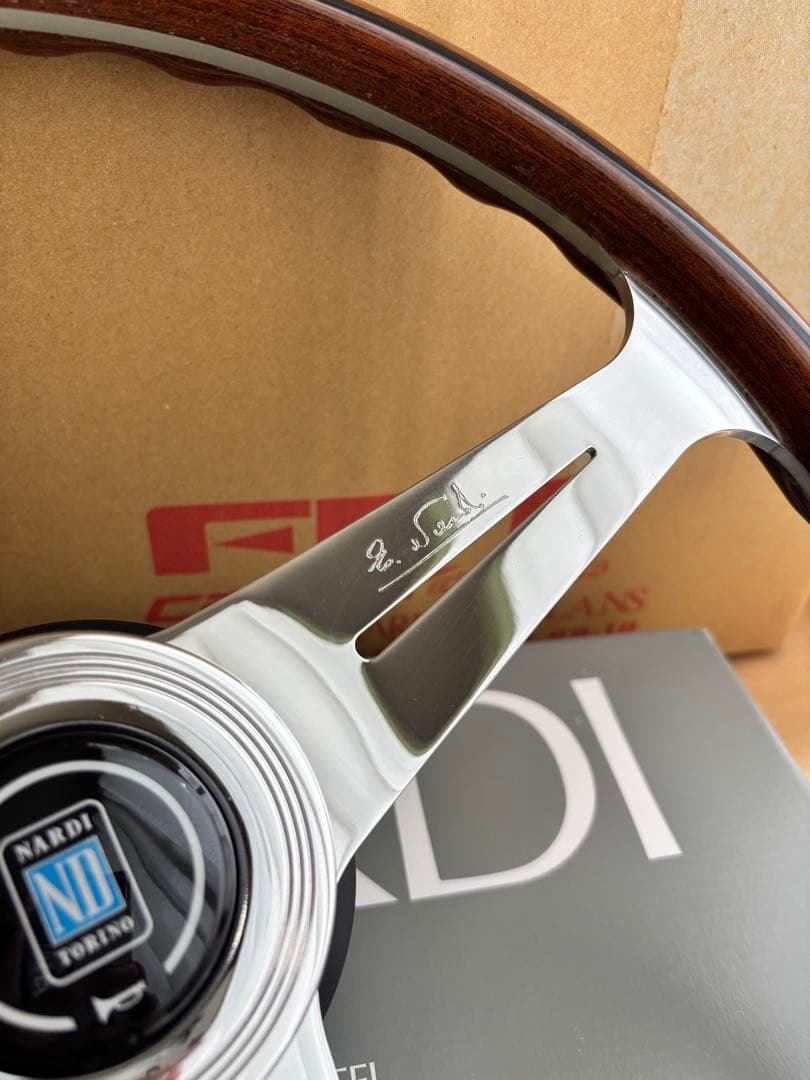 T　NARDI ウッドステアリング 大径38π 美品 正規品 FET
