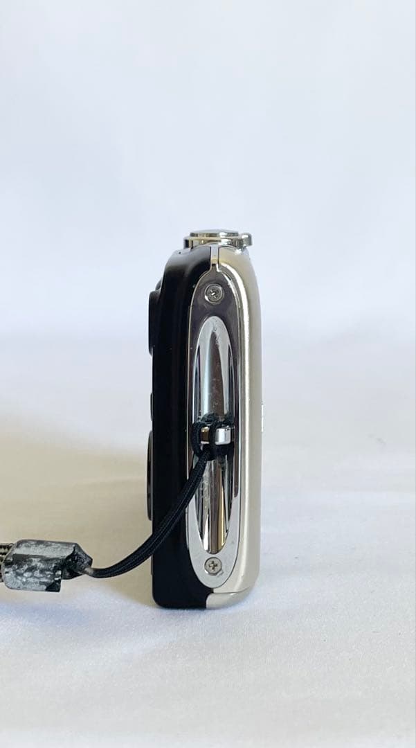 デジタルカメラ momo