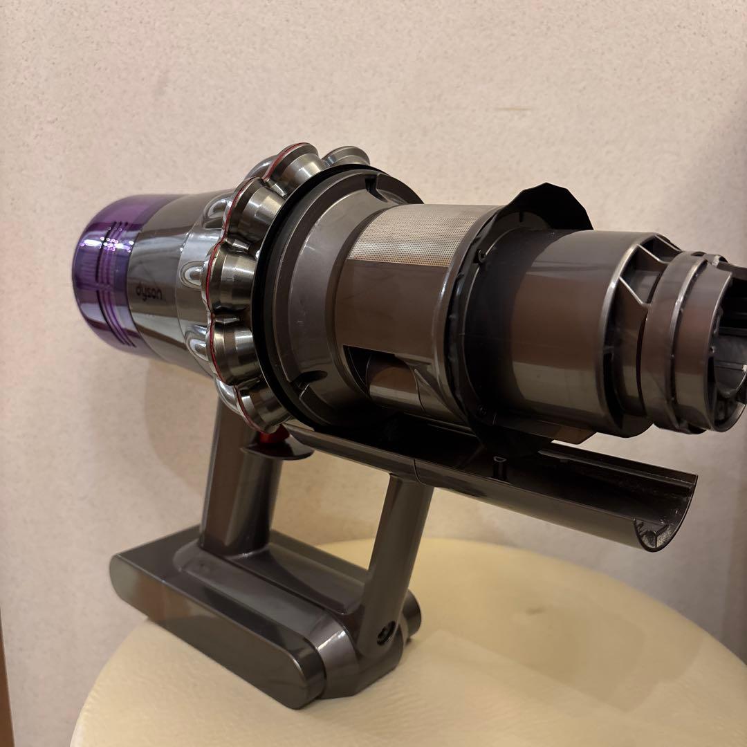 【分解清掃済動作品】ダイソン　SV14 V11 コードレスクリーナー　美品