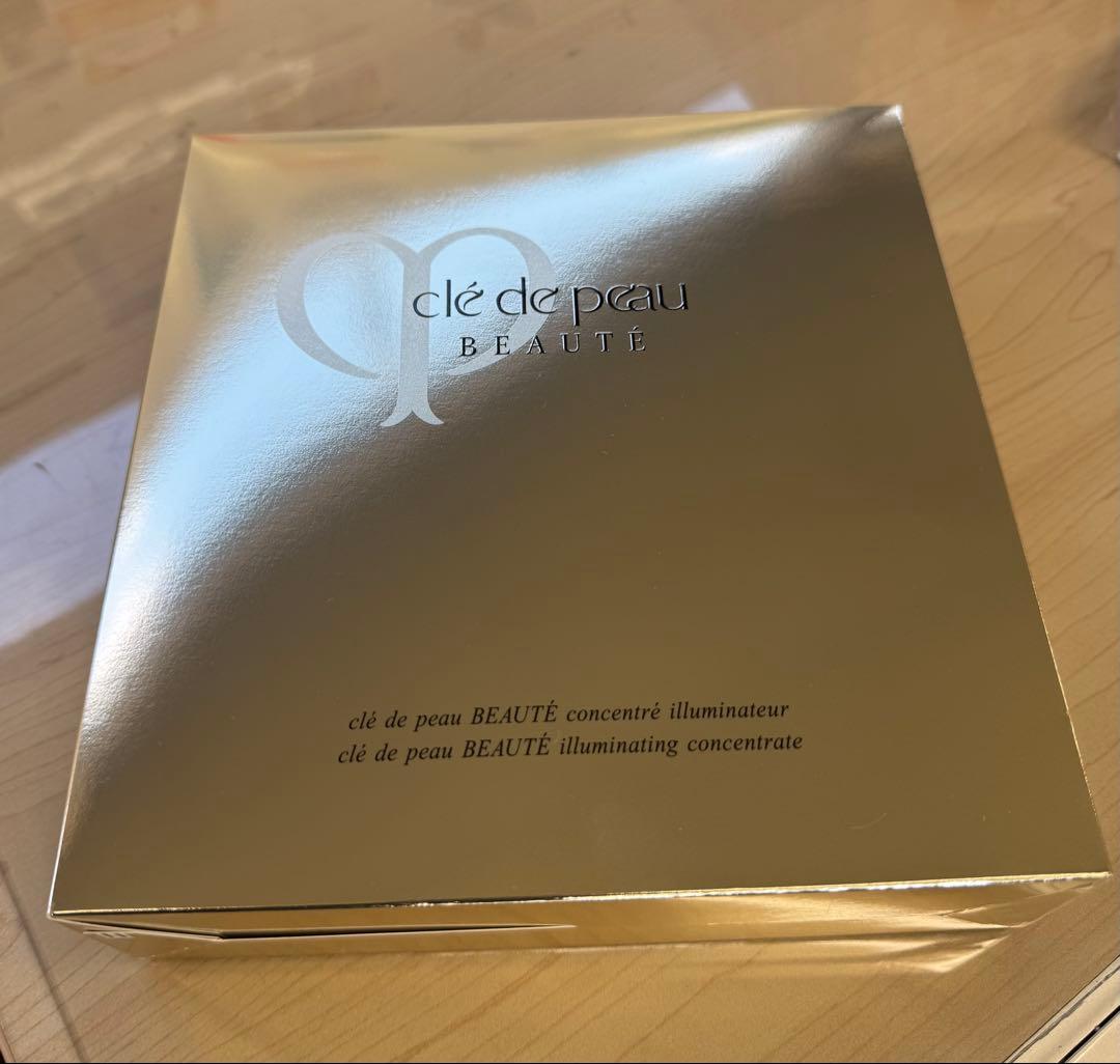 クレ・ド・ポー・ボーテ コンセントレイリュミナトゥール 6セット　新品未使用