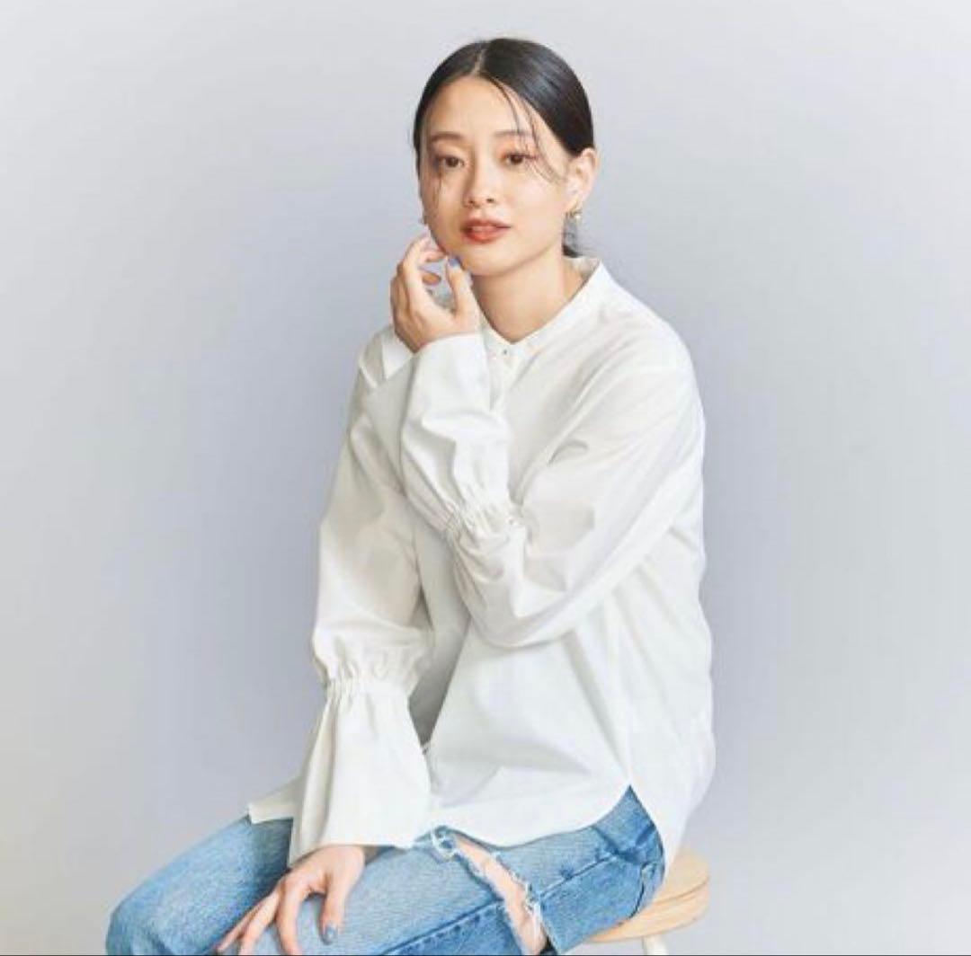 あやぽん＊ビューティ＆ユースユナイテッドアローズギャザースリーブシャツ