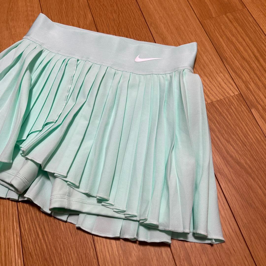 Nike プリーツスカート ミントグリーン　テニススコート