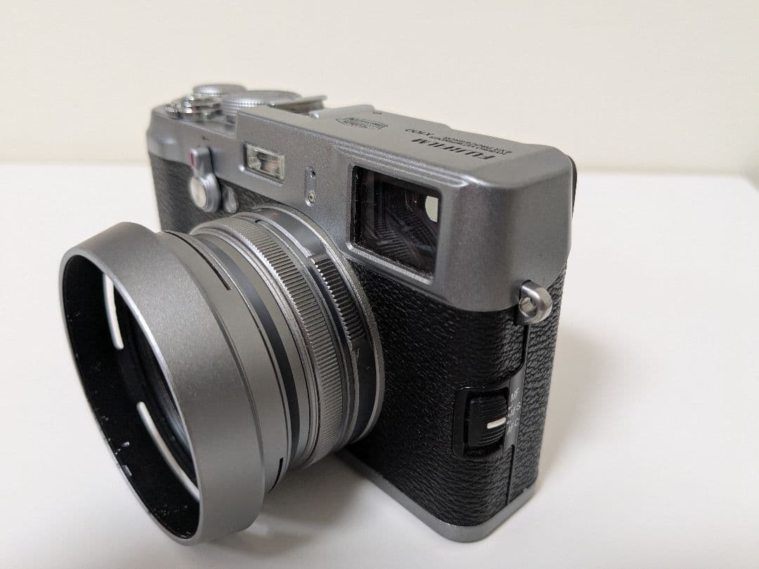 FUJIFILM FinePix X100 テレコンバージョンレンズ付き
