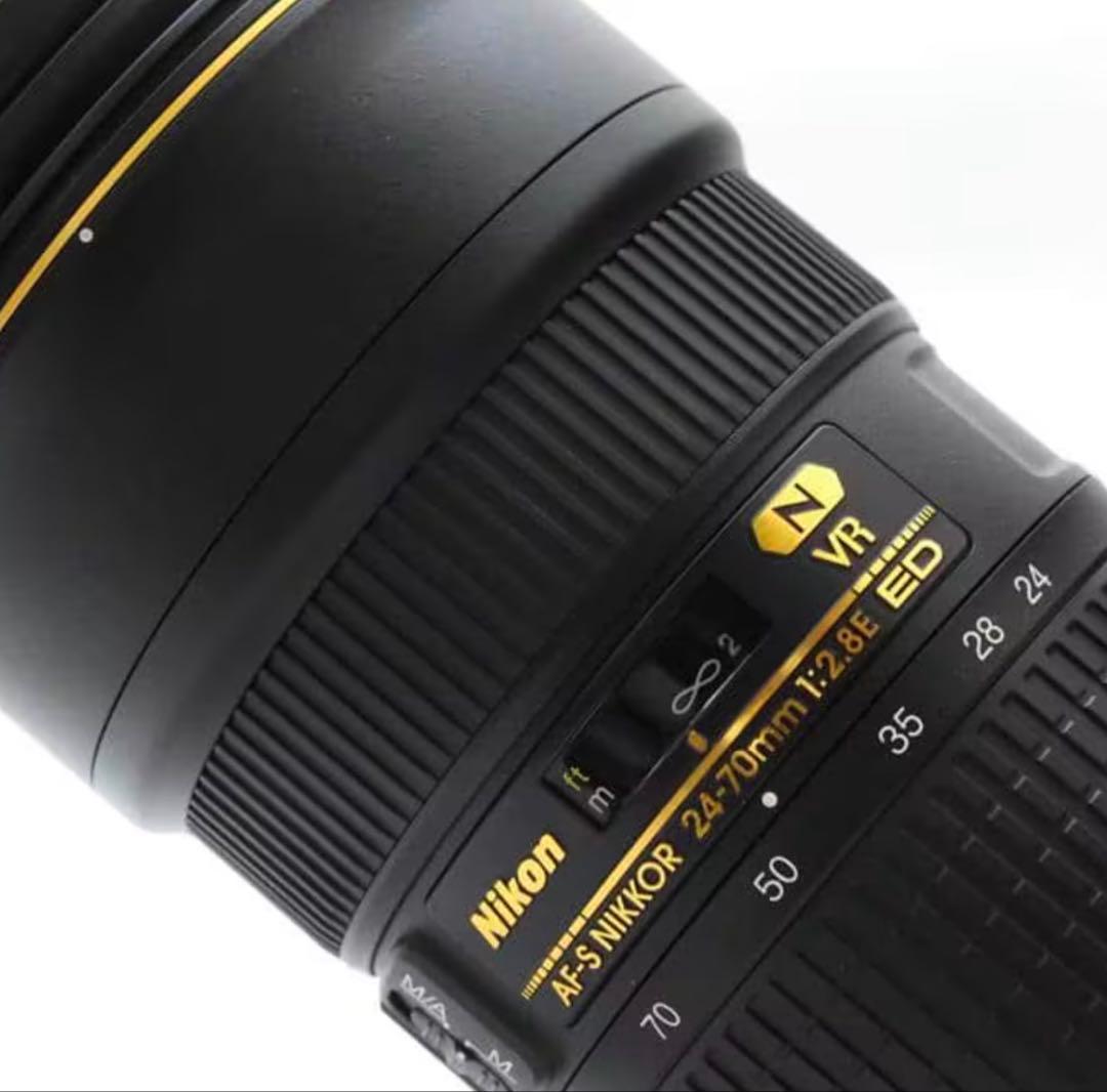 Nikon AF-S NIKKOR 24-70mm F2.8E ED VR 美品
