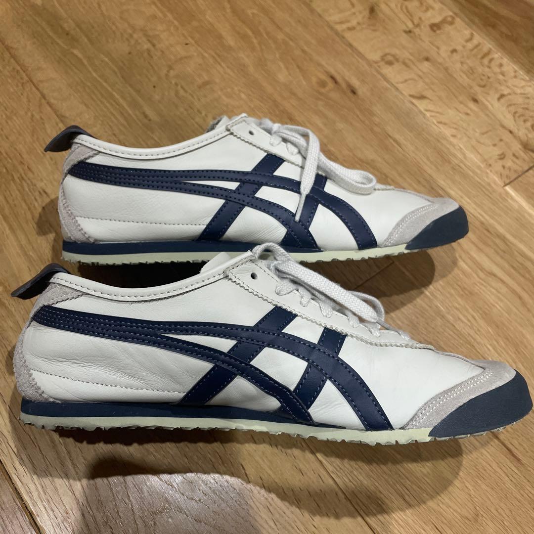 美品Onitsuka TigerオニツカタイガーMEXICO66 ネイビー27㎝