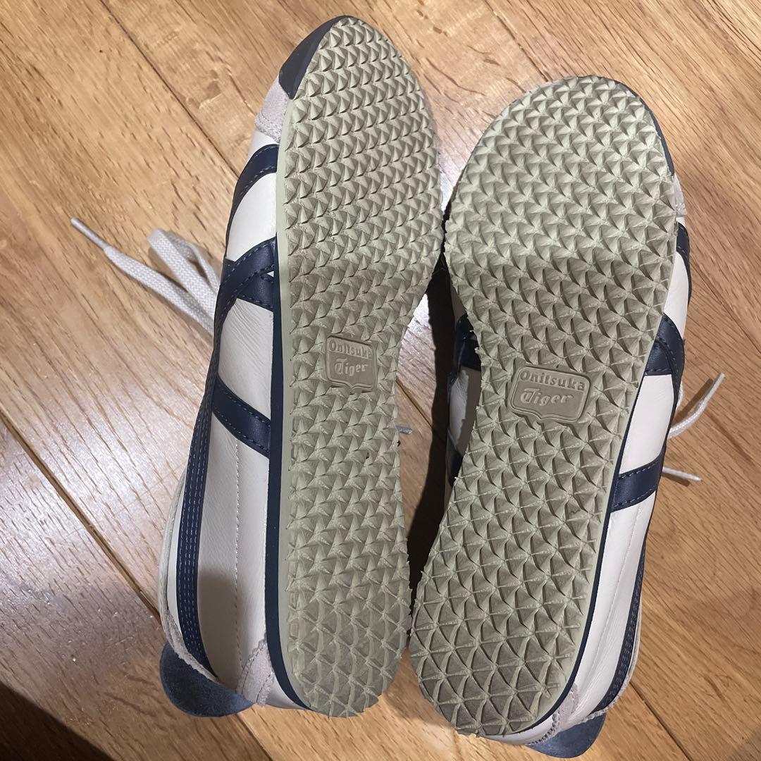 美品Onitsuka TigerオニツカタイガーMEXICO66 ネイビー27㎝